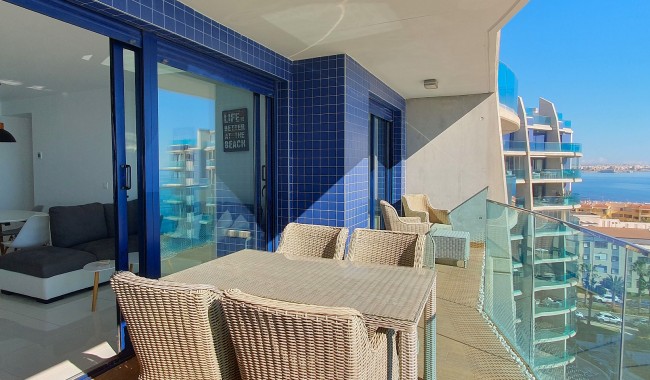 Resale - Apartment - Punta Prima