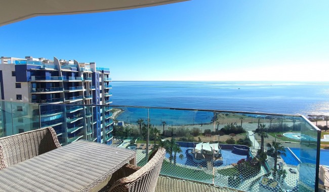 Resale - Apartment - Punta Prima