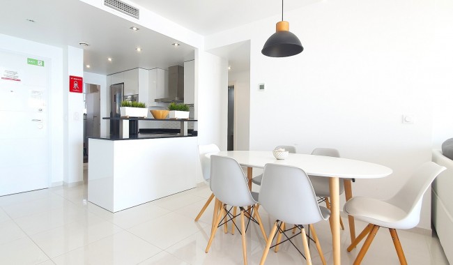 Resale - Apartment - Punta Prima