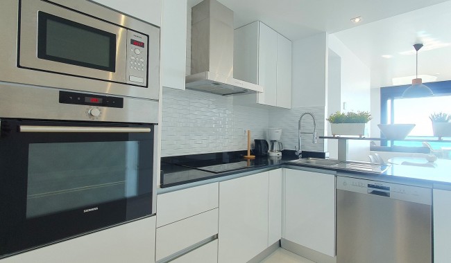 Resale - Apartment - Punta Prima