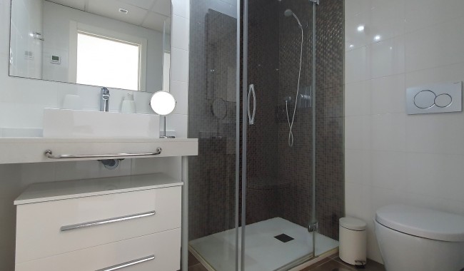 Resale - Apartment - Punta Prima