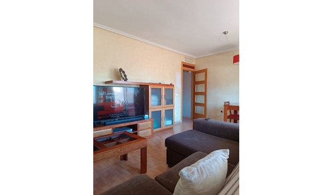 Segunda mano - Apartamento - Los Montesinos