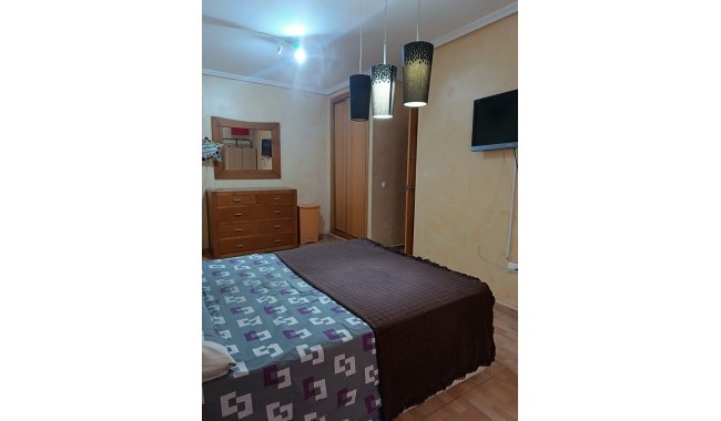 Segunda mano - Apartamento - Los Montesinos