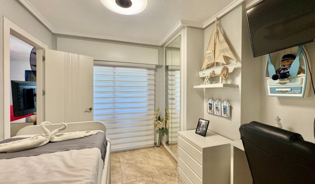 Sprzedaż - Apartament - Torrevieja - Torre la mata