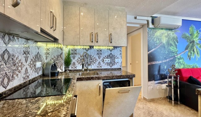 Sprzedaż - Apartament - Torrevieja - Torre la mata