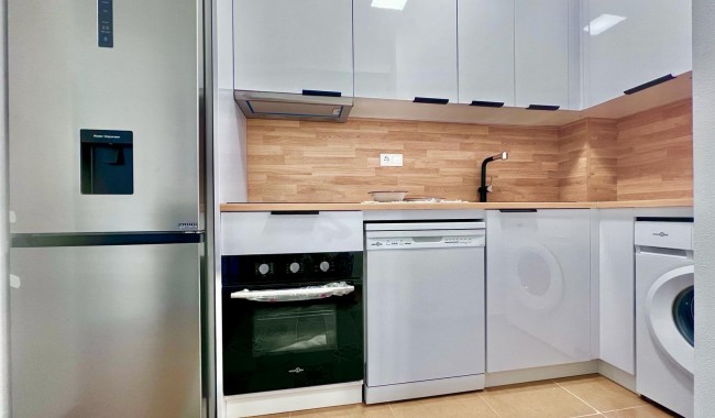 Segunda mano - Apartamento - Torrevieja - Acequion