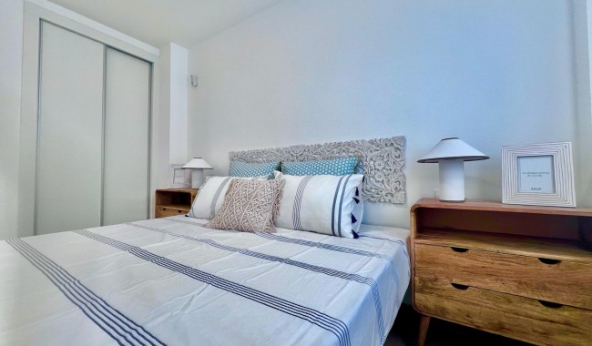 Segunda mano - Apartamento - Torrevieja - Acequion