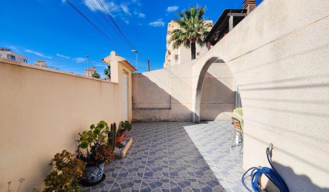 Resale - Townhouse - Torrevieja - Centro