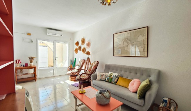 Resale - Townhouse - Torrevieja - Centro