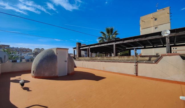 Resale - Townhouse - Torrevieja - Centro