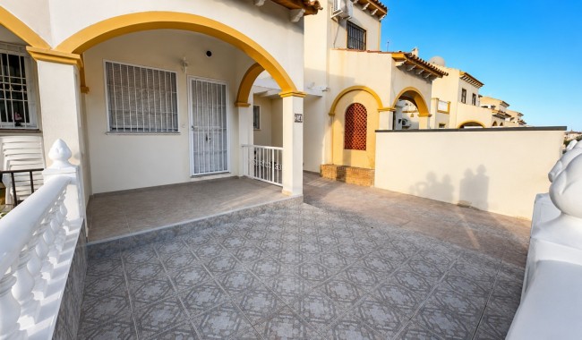 Resale - Apartment - Orihuela Costa - Los Almendros