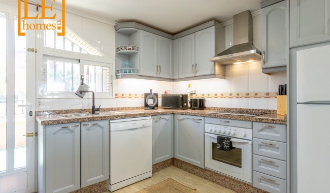 Sprzedaż - Bungalow - Orihuela costa - Villamartín