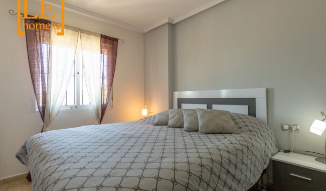 Sprzedaż - Bungalow - Orihuela costa - Villamartín