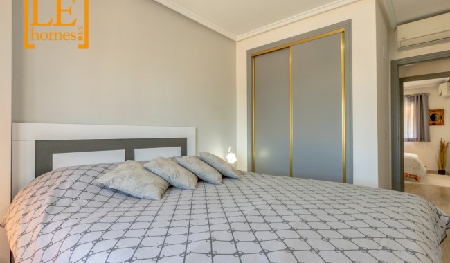 Sprzedaż - Bungalow - Orihuela costa - Villamartín