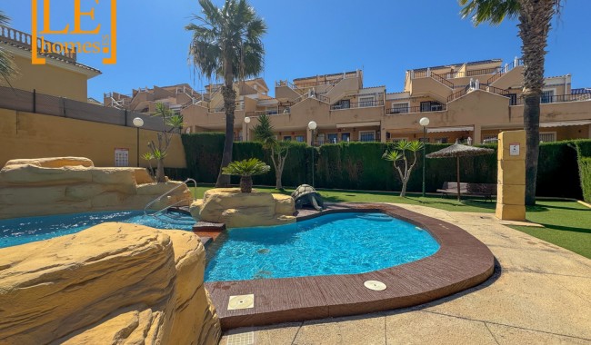 Sprzedaż - Bungalow - Orihuela costa - Villamartín