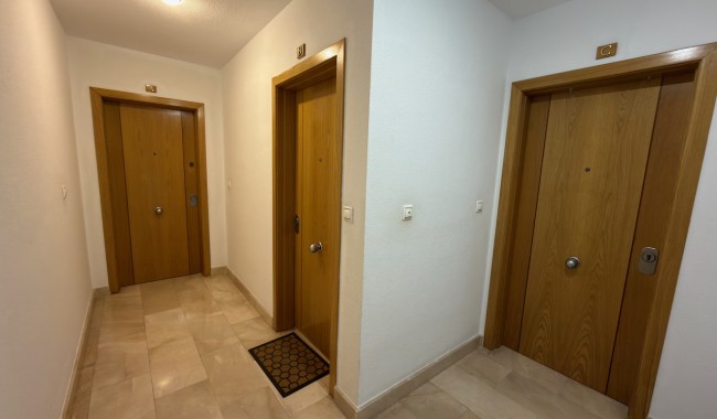 Resale - Apartment - Almoradi - Almoradí