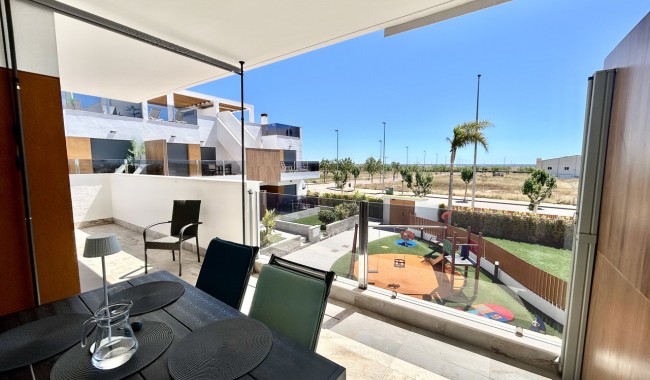Resale - Apartment - Pilar de La Horadada