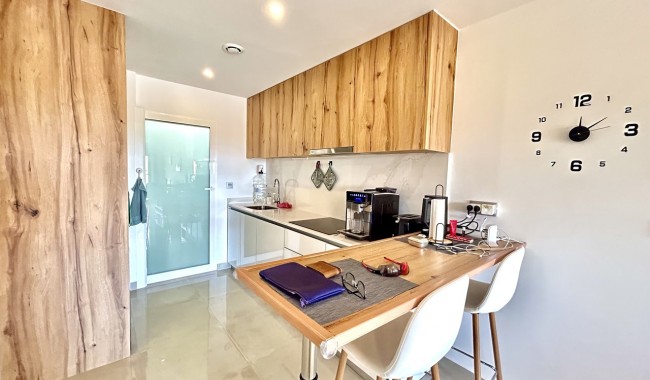 Resale - Apartment - Pilar de La Horadada