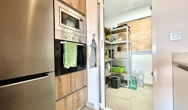 Resale - Apartment - Pilar de La Horadada