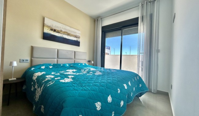 Resale - Apartment - Pilar de La Horadada