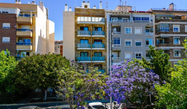 Sprzedaż - Apartament - Torrevieja - Acequion