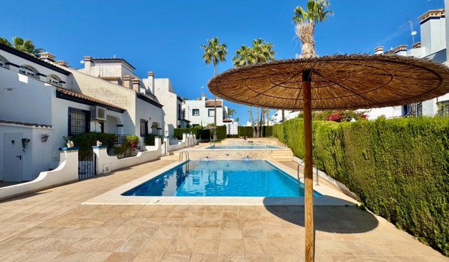 Sprzedaż - Bungalow - Orihuela costa - Villamartín
