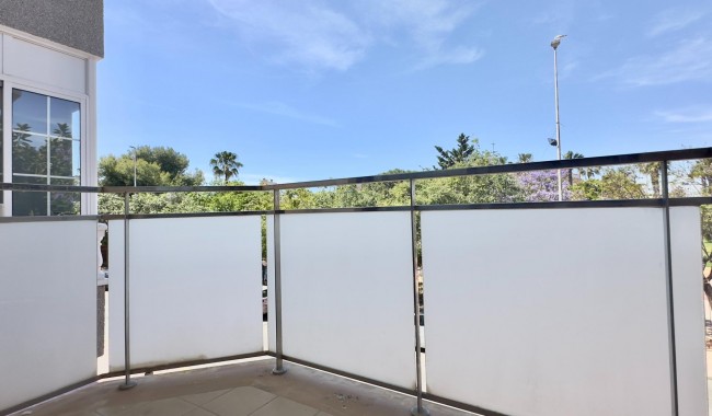 Sprzedaż - Apartament - Torrevieja - Acequion