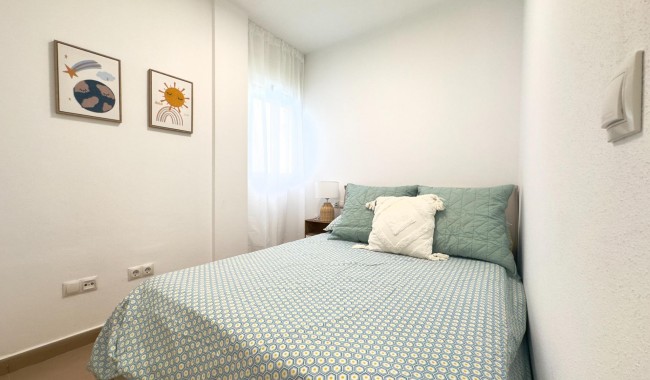 Sprzedaż - Apartament - Torrevieja - Acequion