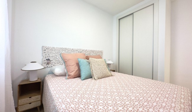 Sprzedaż - Apartament - Torrevieja - Acequion