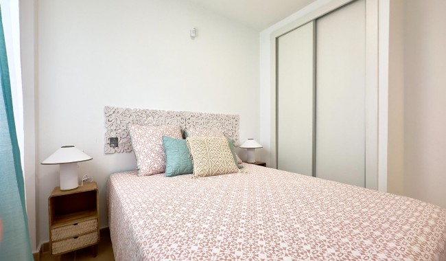 Sprzedaż - Apartament - Torrevieja - Acequion