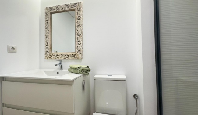 Sprzedaż - Apartament - Torrevieja - Acequion
