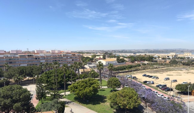 Sprzedaż - Apartament - Torrevieja - Acequion