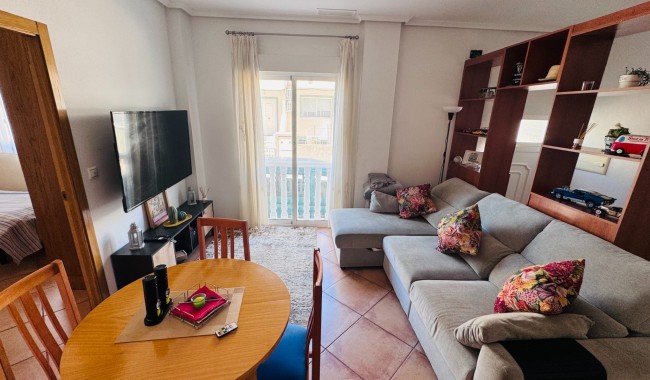 Resale - Apartment - Algorfa