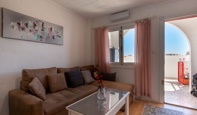 Resale - Apartment - Torrevieja - Cabo cervera