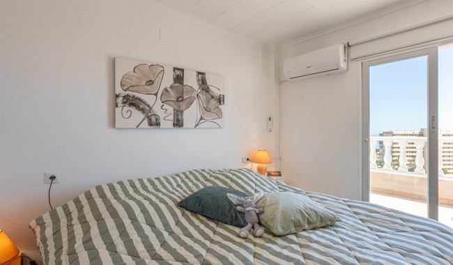 Resale - Apartment - Torrevieja - Cabo cervera