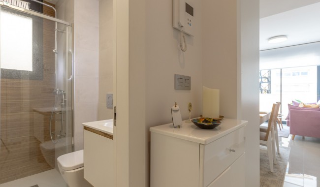 Resale - Apartment - Torrevieja