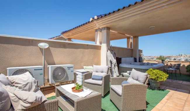Resale - Bungalow - Orihuela Costa - Villamartín