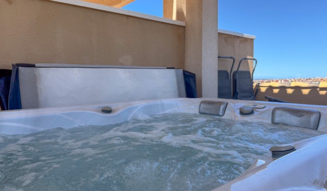 Resale - Bungalow - Orihuela Costa - Villamartín