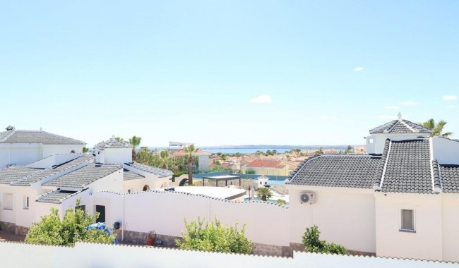Sprzedaż - Willa - Ciudad Quesada - La  Marquesa Golf