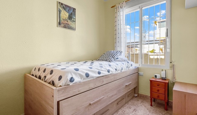 Begagnad - Bungalow - Orihuela Costa - Playa Flamenca
