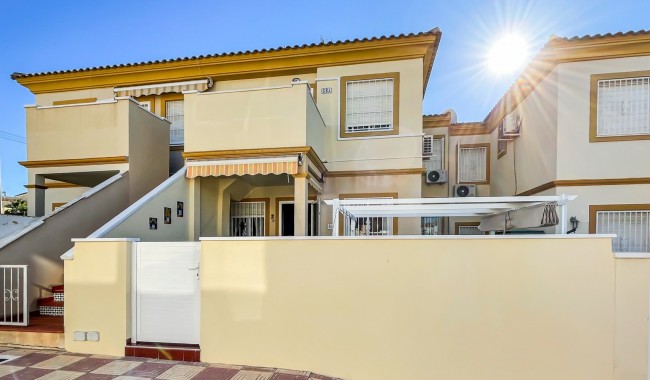 Begagnad - Bungalow - Orihuela Costa - Playa Flamenca