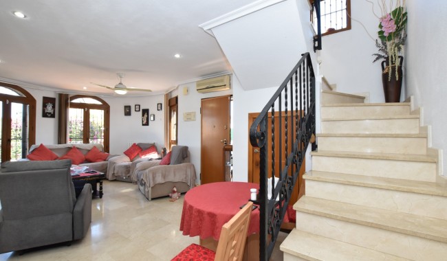 Sprzedaż - Willa - Algorfa - La Finca Golf Resort