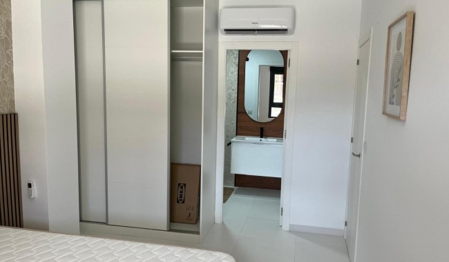 Resale - Apartment - Orihuela Costa