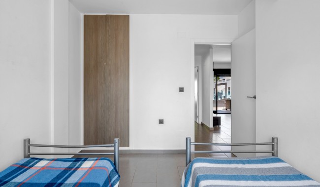 Sprzedaż - Apartament - Orihuela costa - La Zenia