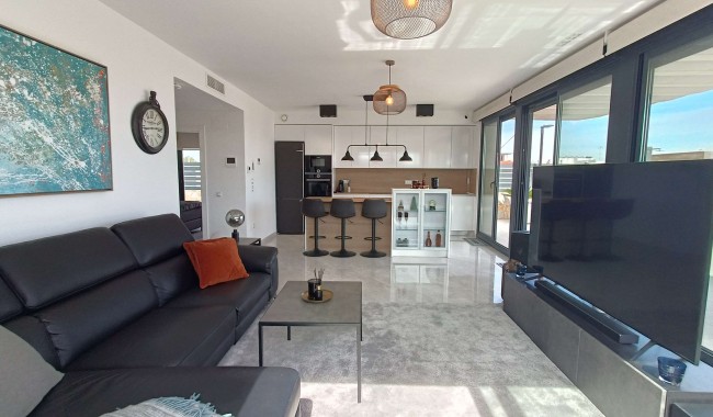 Resale - Villa - Algorfa - La Finca golf