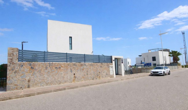 Resale - Villa - Algorfa - La Finca golf