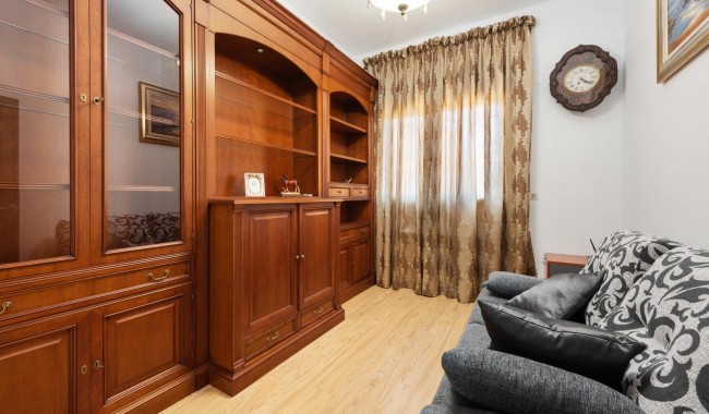 Resale - Villa - Orihuela Costa - Dehesa de Campoamor