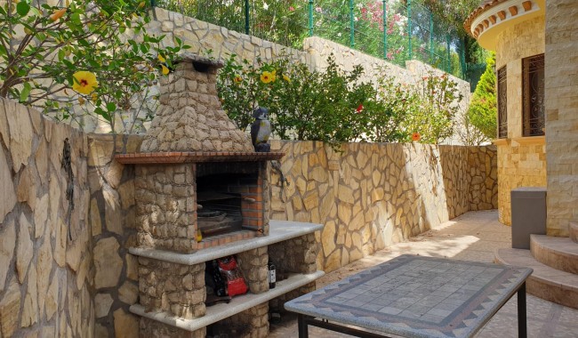Resale - Villa - Orihuela Costa - Dehesa de Campoamor