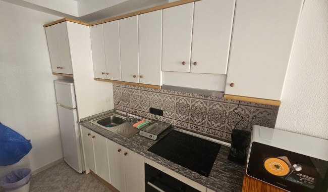 Sprzedaż - Bungalow - Orihuela - Punta Prima