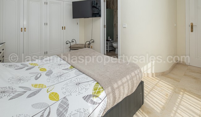 Resale - Villa - Orihuela - Las Ramblas